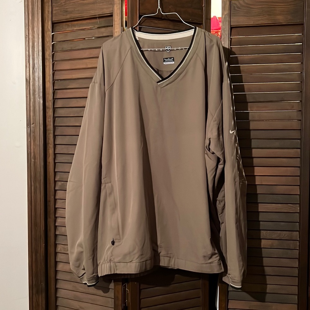 Nike golf pullover v neck